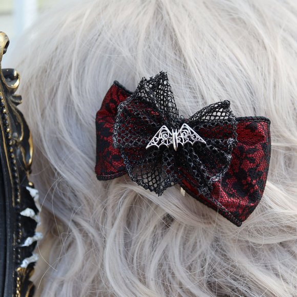 New! Halloween Red Lace Batty Bow Hair Clip - Hand Crafted - Picture 1 of 5